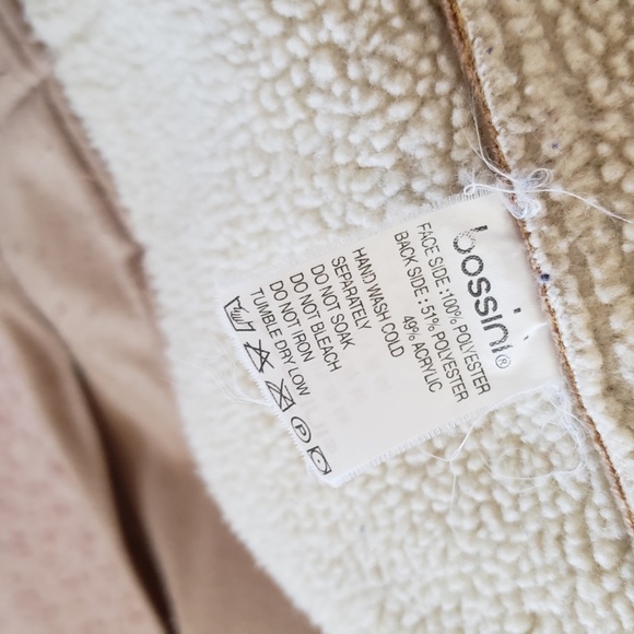 Medium Tan Camel Cream Shearling Cozy Coat w Hood - Picture 13 of 15